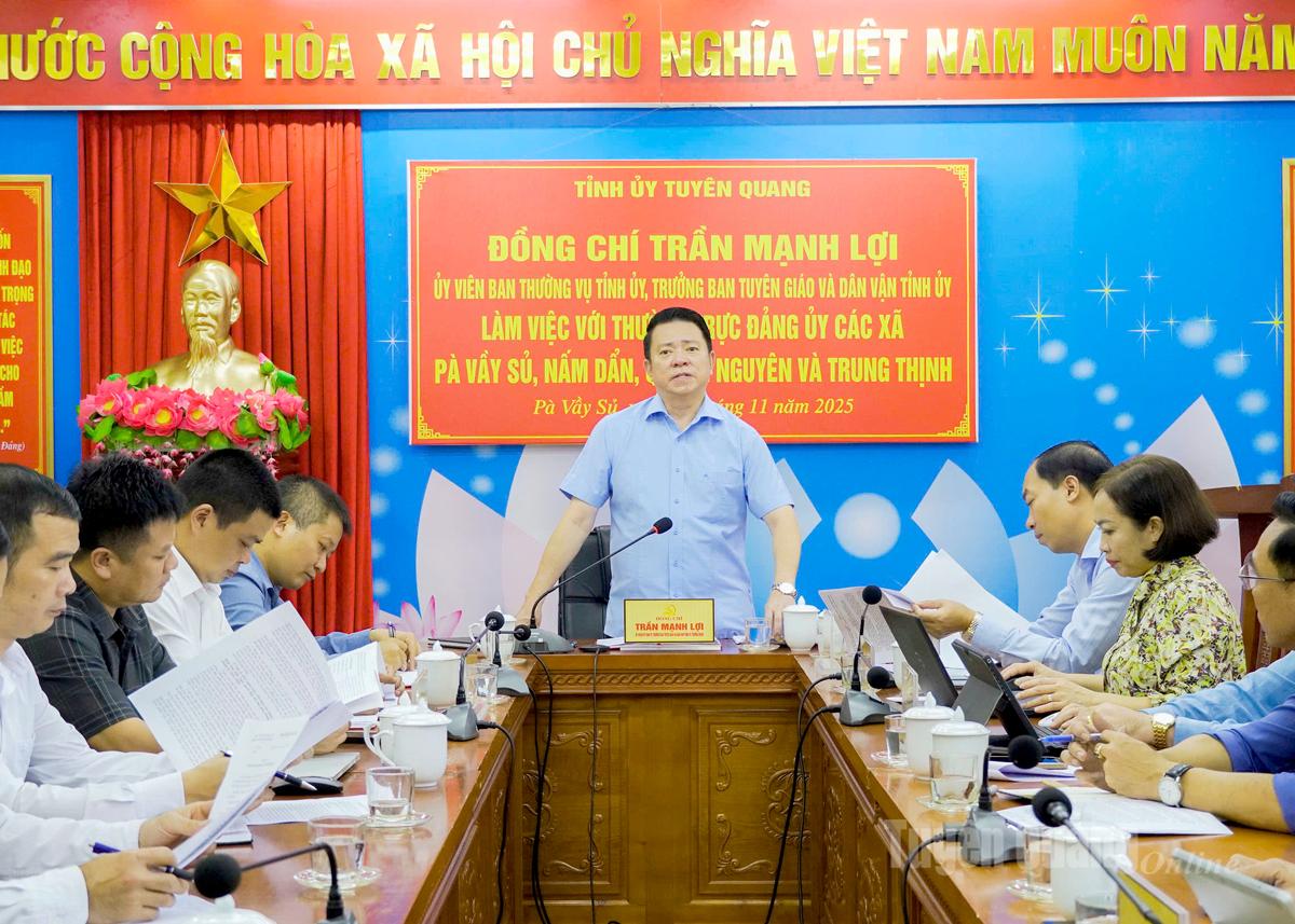 Trưởng Ban Tuyên giáo và Dân vận Tỉnh ủy Trần Mạnh Lợi làm việc với các xã Quảng Nguyên, Nấm Dẩn, Trung Thịnh và Pà Vầy Sủ