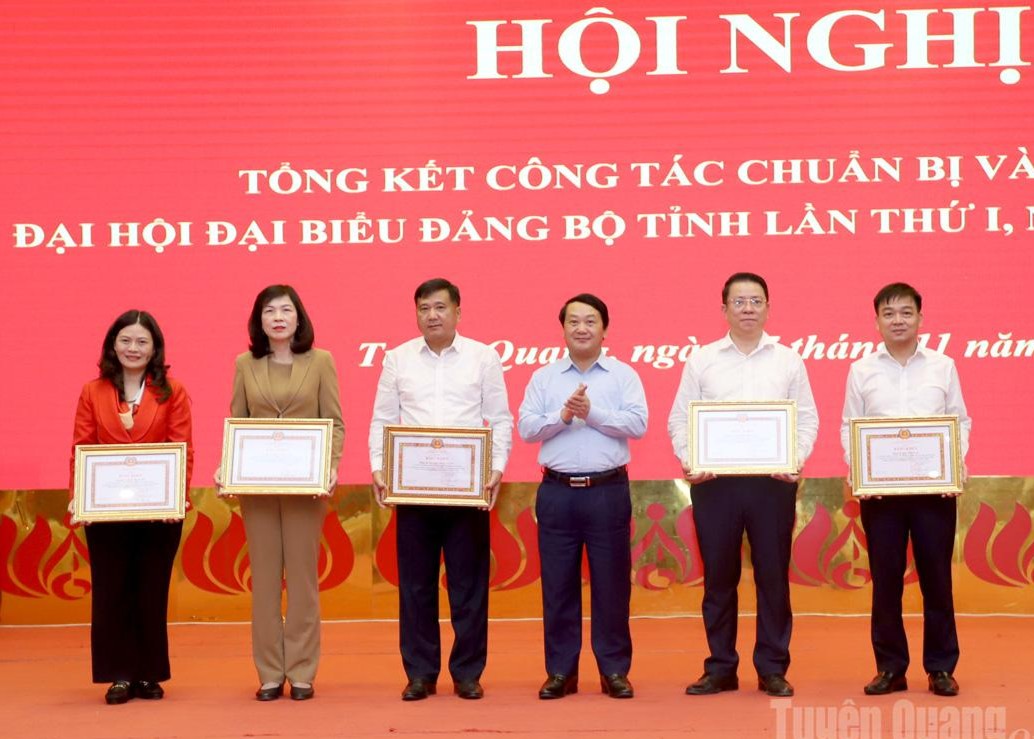 Tổng kết công tác chuẩn bị và tổ chức Đại hội đại biểu Đảng bộ tỉnh lần thứ I, nhiệm kỳ 2025 - 2030