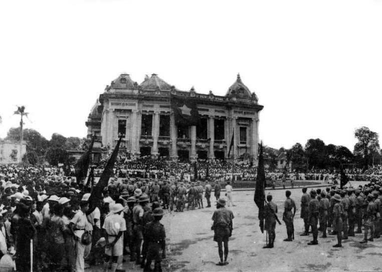 Ngày 18/8/1945, Chủ tịch Hồ Chí Minh gửi thư kêu gọi đồng bào cả nước đứng lên Tổng khởi nghĩa